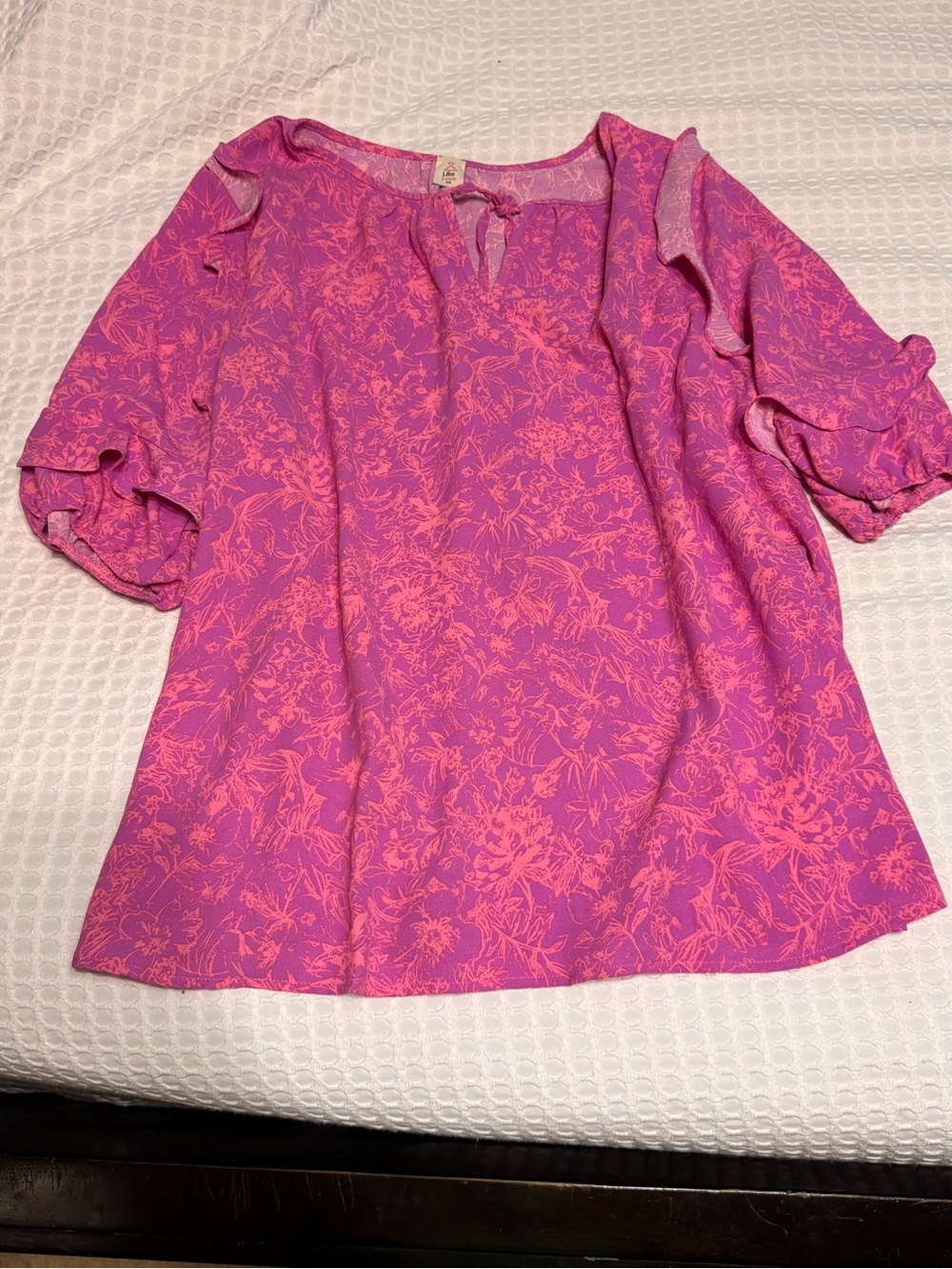 Feminine Pink Floral Ruffle-Sleeve Blouse